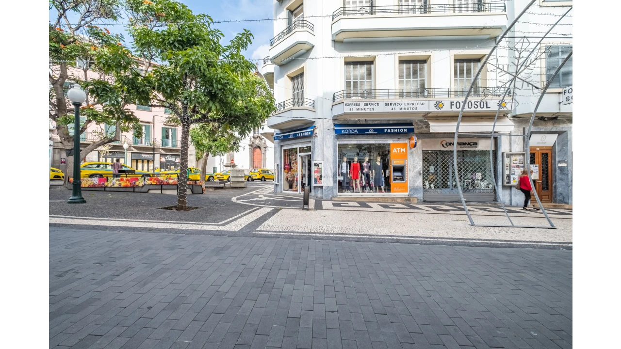 Negócio para Trespasse em Funchal (Se) Foto 2