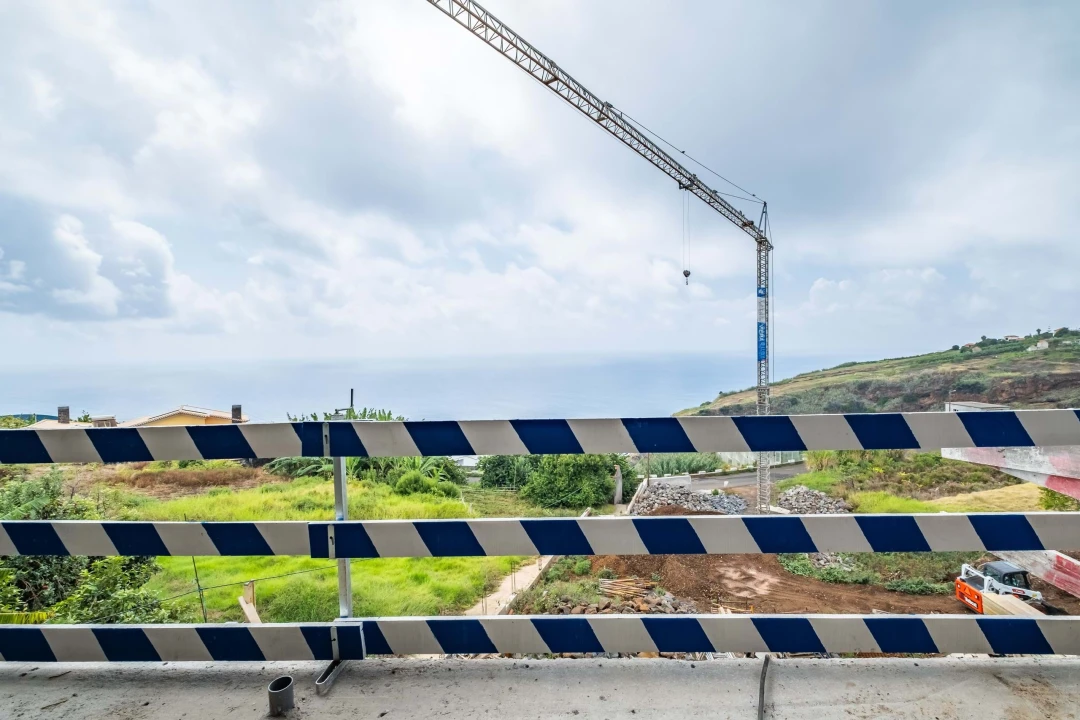 Moradia T3 para Venda em Calheta Foto 14