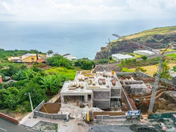 Moradia T3 para Venda em Calheta