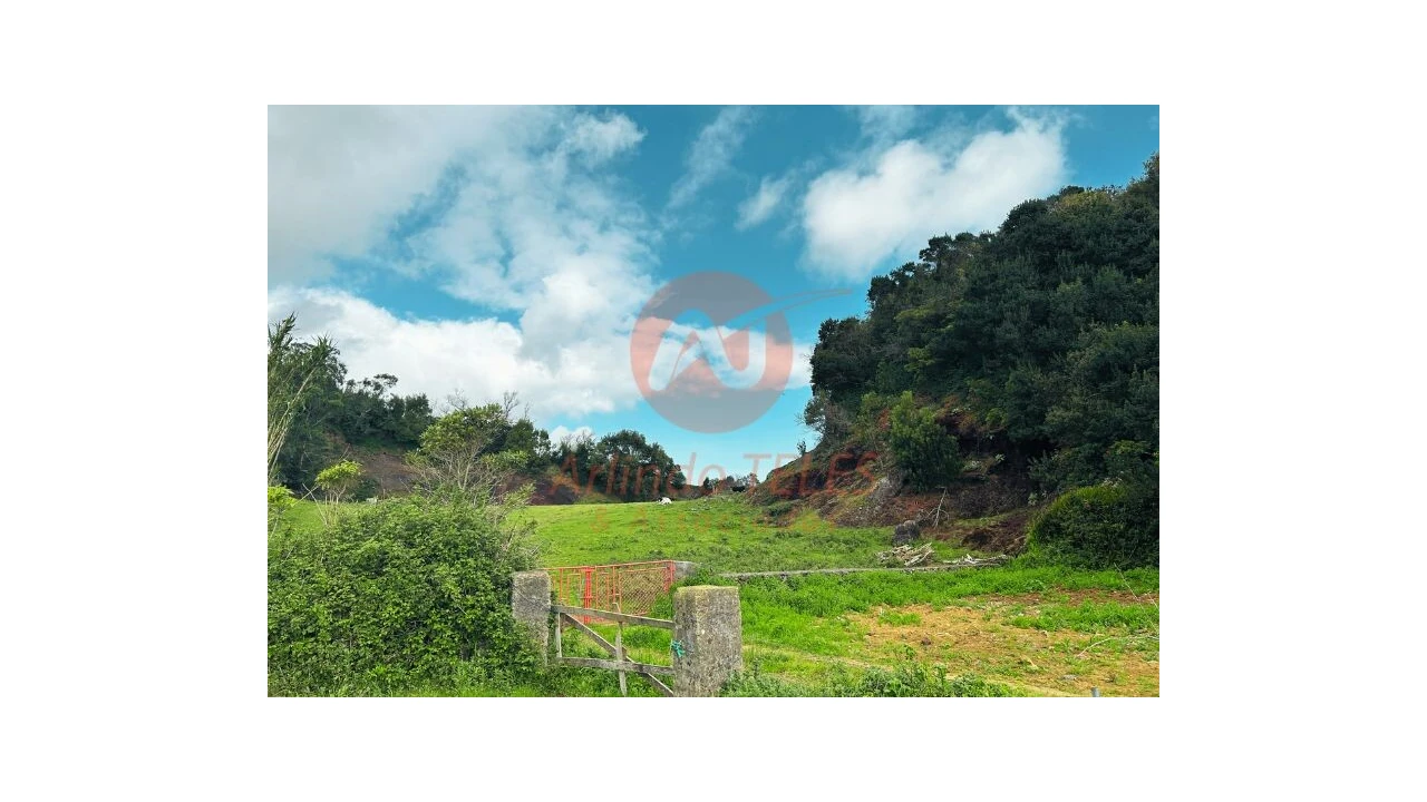 Terreno para Venda em Praia da Vitoria (Santa Cruz) Foto 20