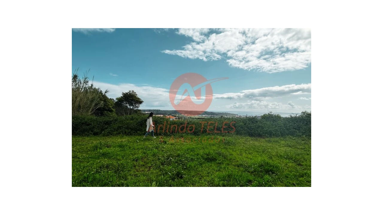Terreno para Venda em Praia da Vitoria (Santa Cruz) Foto 15