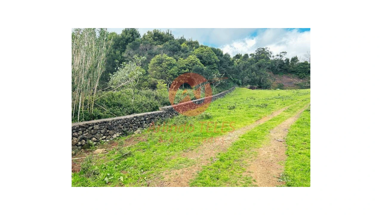 Terreno para Venda em Praia da Vitoria (Santa Cruz) Foto 22
