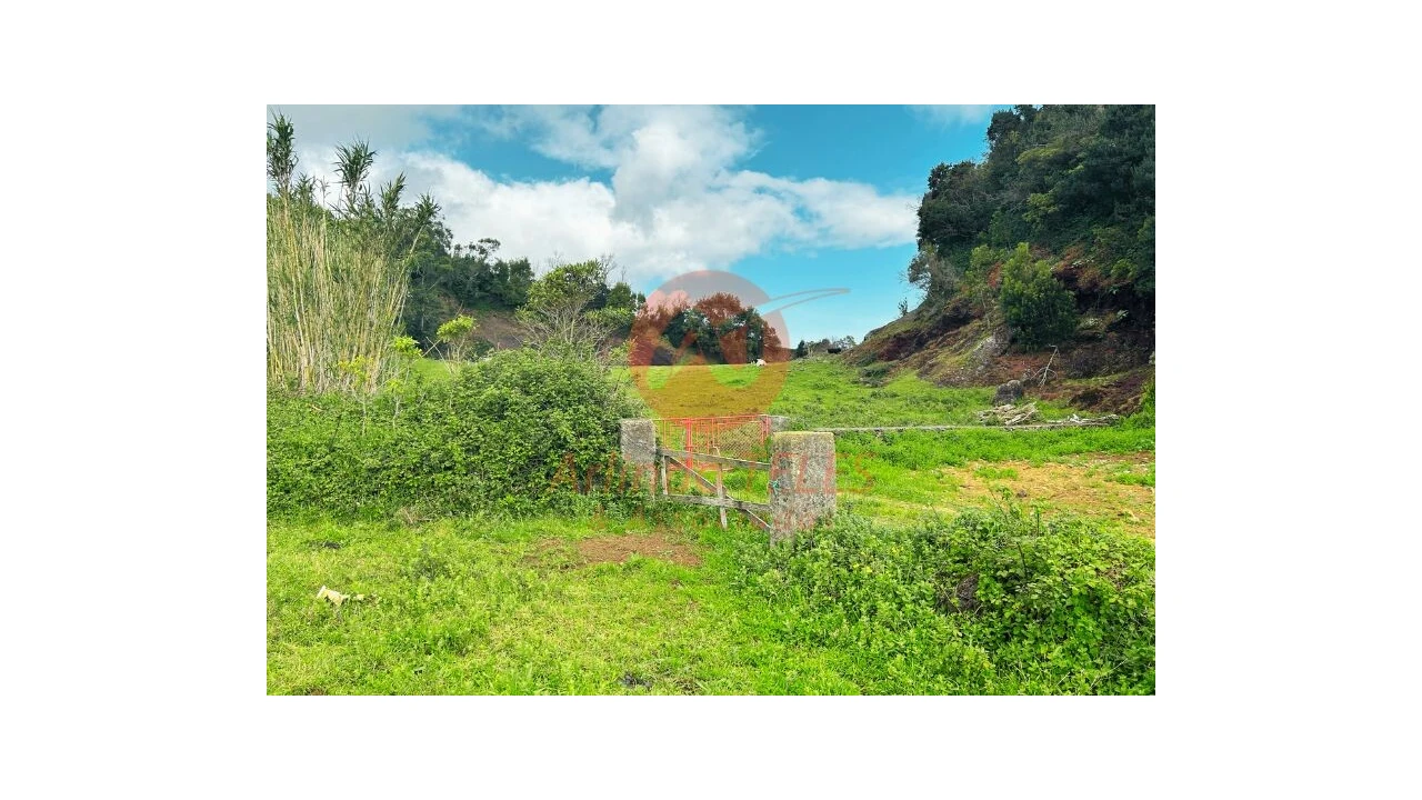 Terreno para Venda em Praia da Vitoria (Santa Cruz) Foto 21