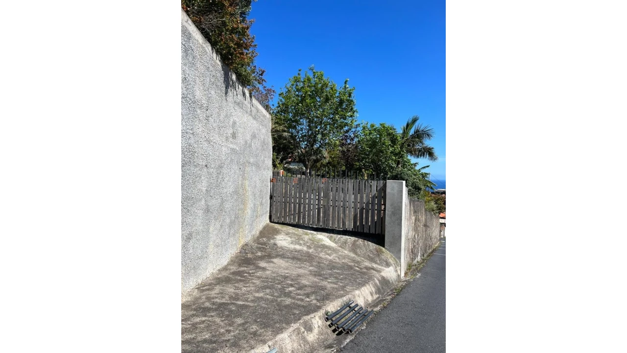 Terreno para Venda em Funchal (Santa Luzia) Foto 16