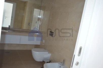 Apartamento T1 para Arrendamento em Madalena