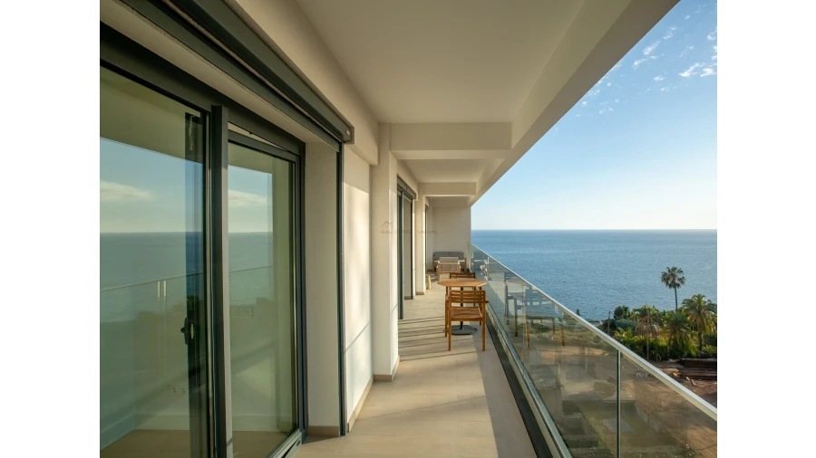 Apartamento T6 para Venda em São Martinho Foto 16