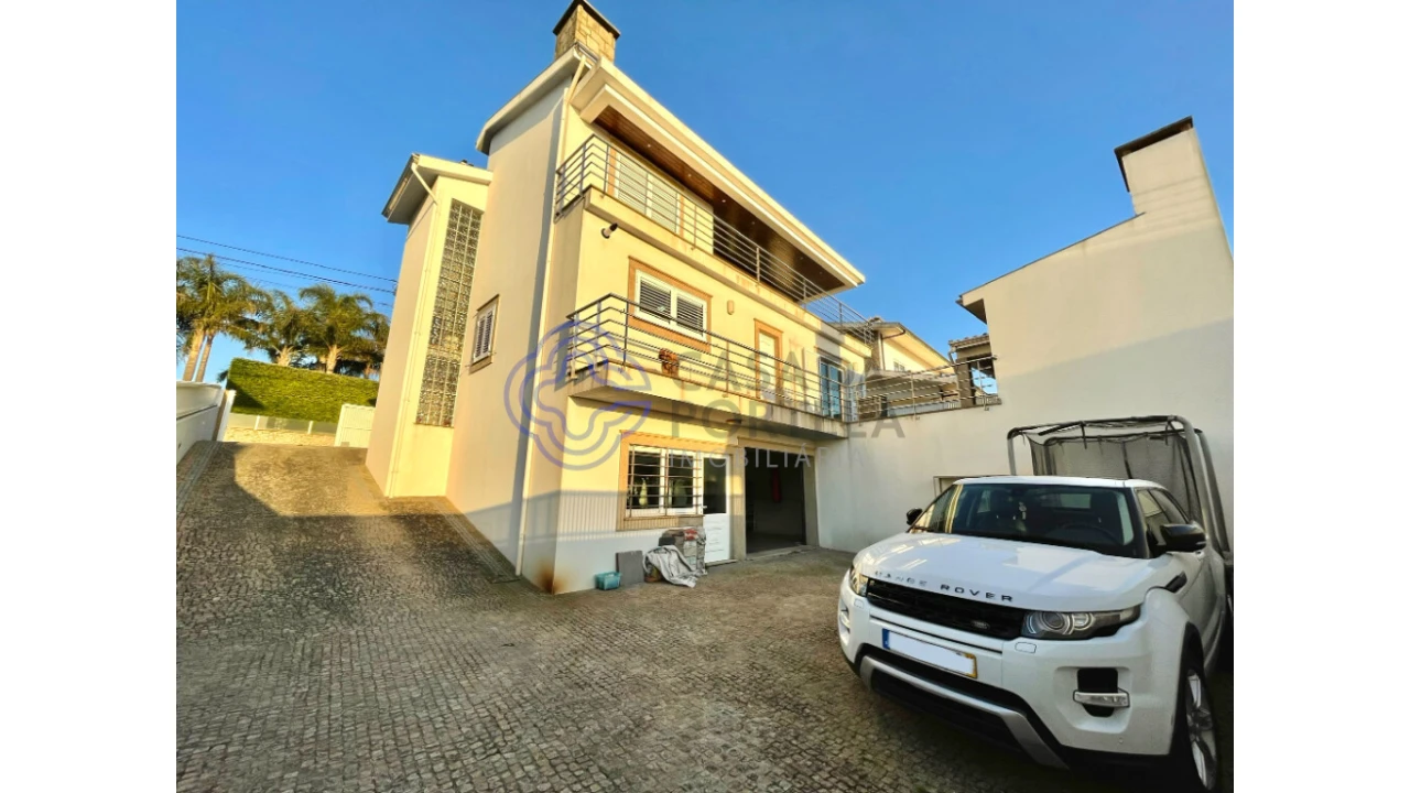 Moradia T4 para Venda em Vila de Cucujães Foto 31