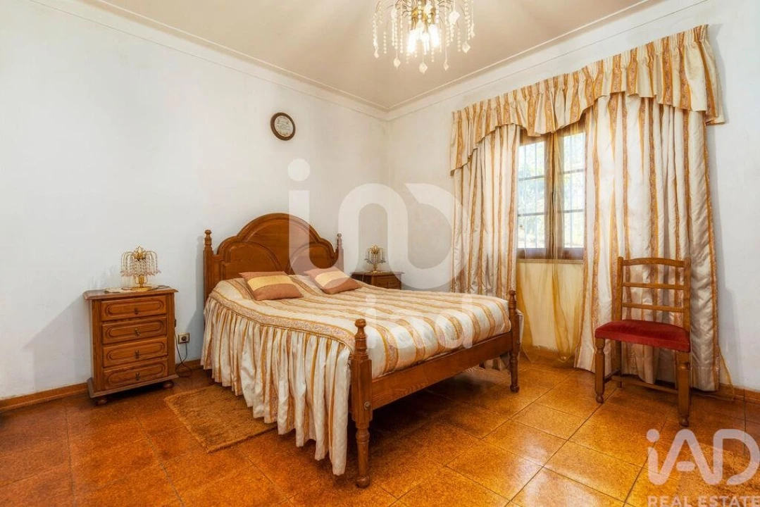 Moradia T4 para Venda em Loule (São Sebastião) Foto 25