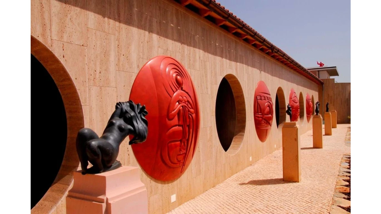 Moradia T10 para Venda em São Silvestre Foto 13