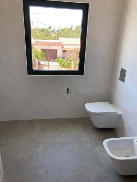 Moradia T4 para Venda em Almancil