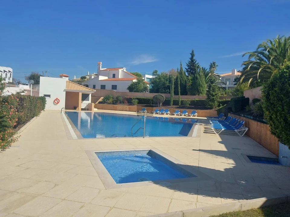 Moradia T3 para Venda em Albufeira e Olhos de Água Foto 15