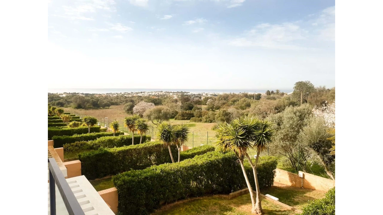 Moradia T3 para Venda em Albufeira e Olhos de Água Foto 4