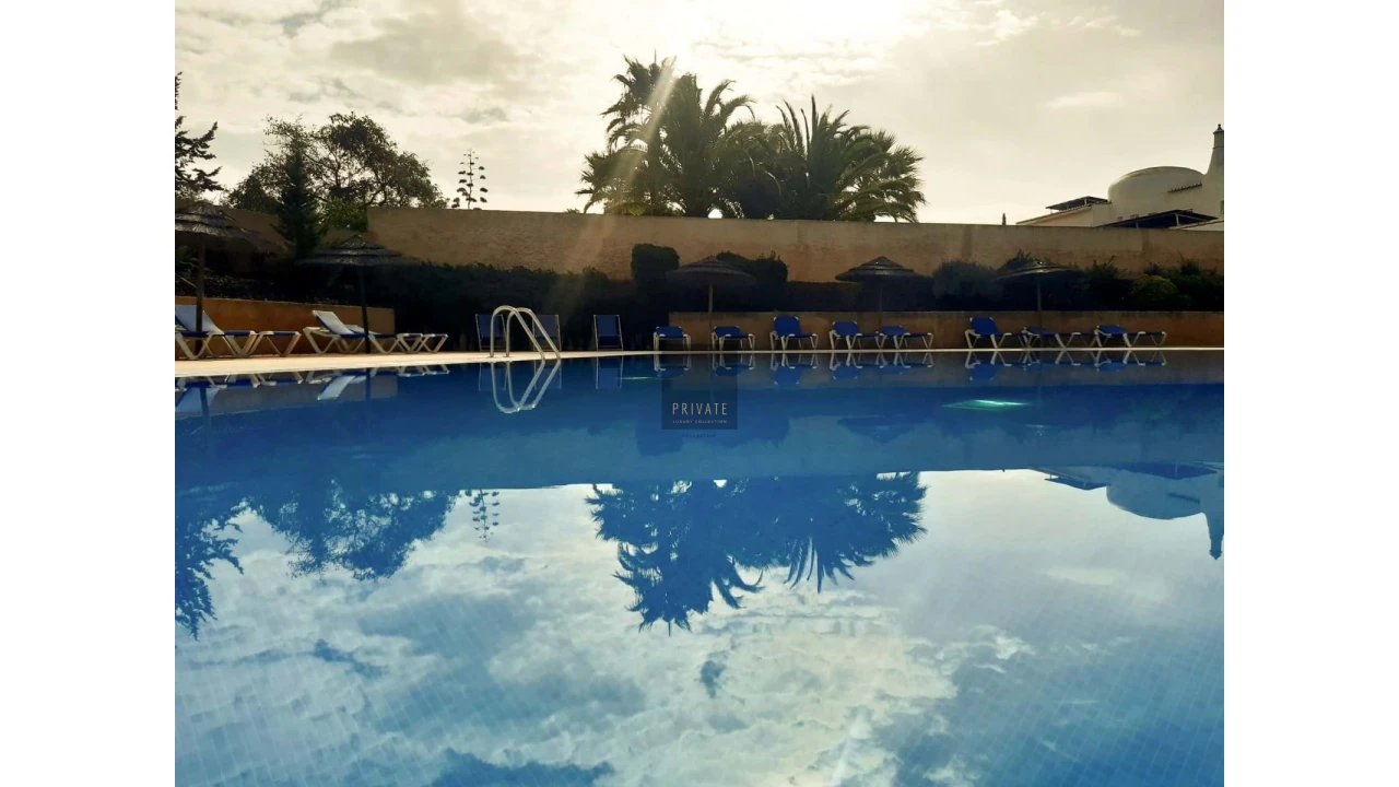 Moradia T3 para Venda em Albufeira e Olhos de Água Foto 13