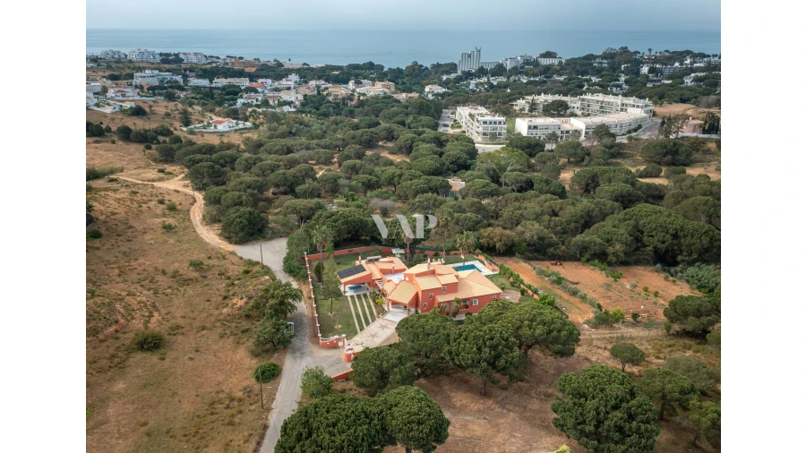 Moradia T5 para Venda em Albufeira e Olhos de Água Foto 52