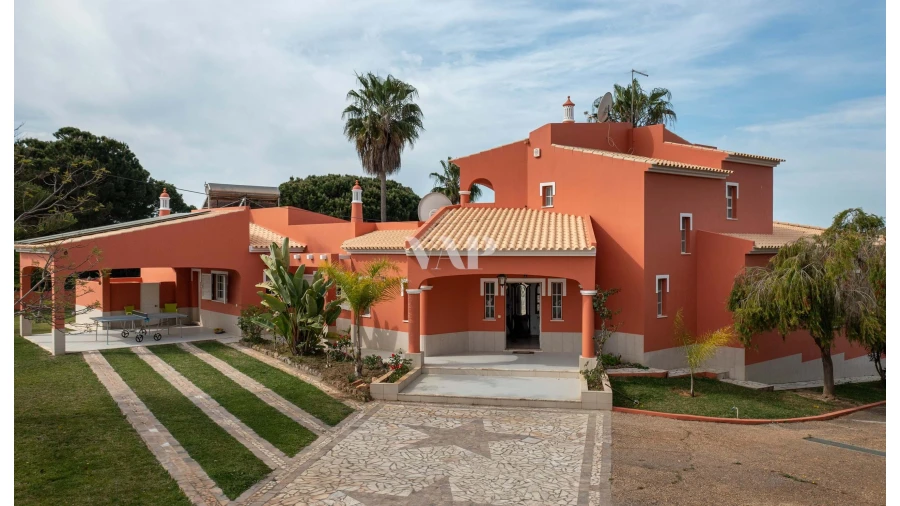 Moradia T5 para Venda em Albufeira e Olhos de Água Foto 44