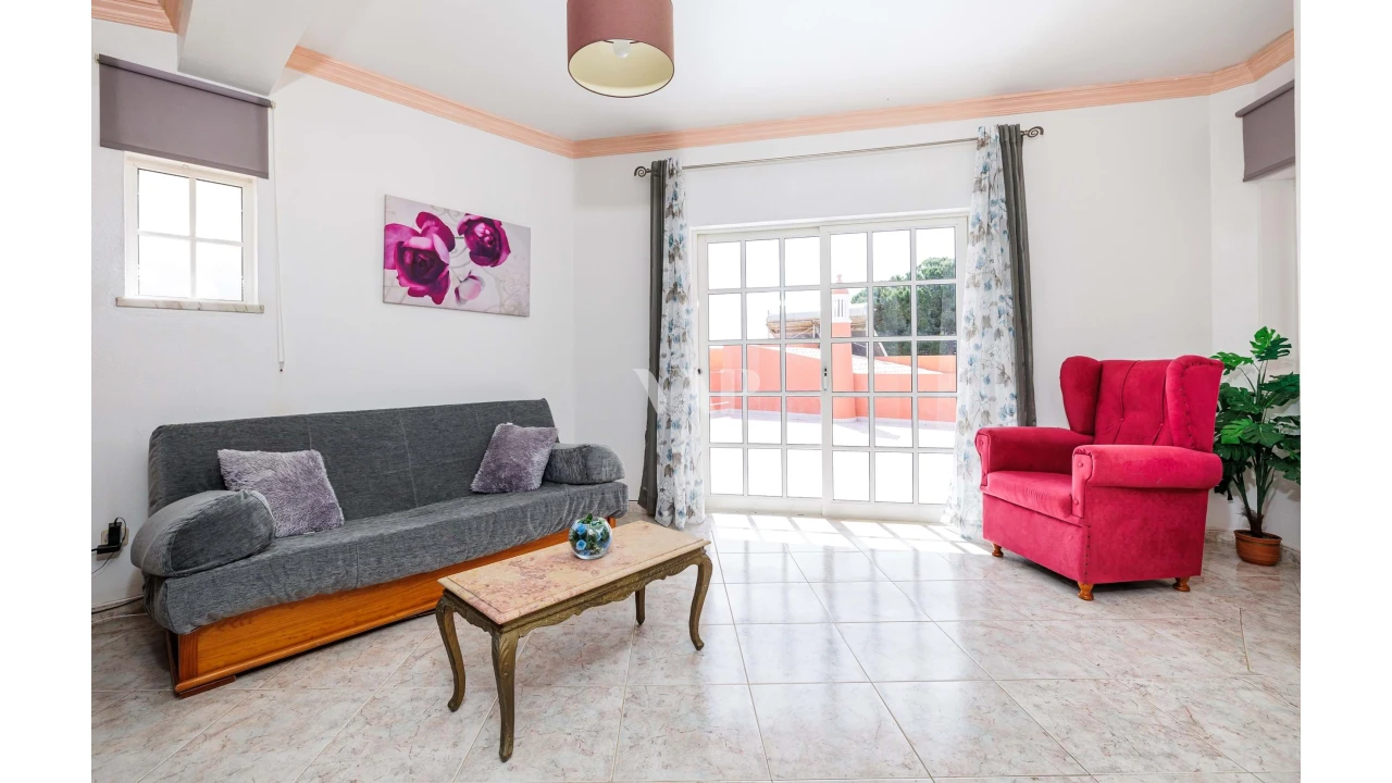 Moradia T5 para Venda em Albufeira e Olhos de Água Foto 26