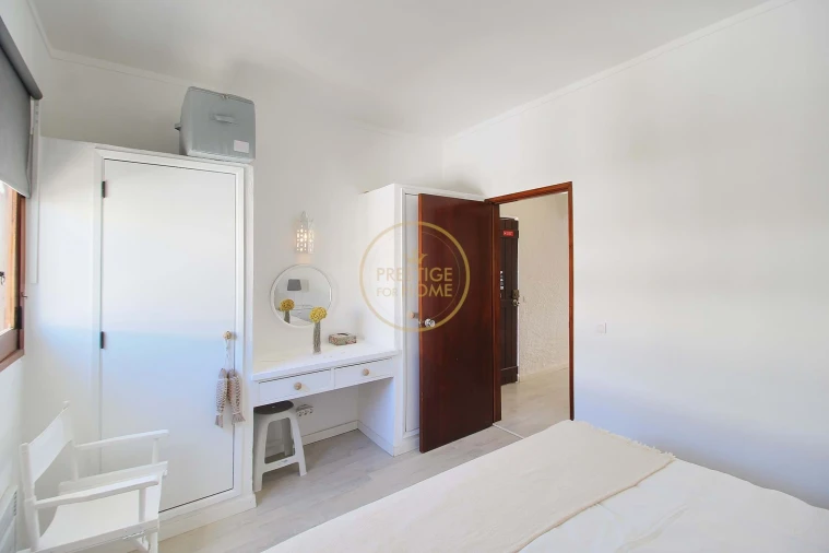 Apartamento T1 para Arrendamento em Quarteira Foto 15