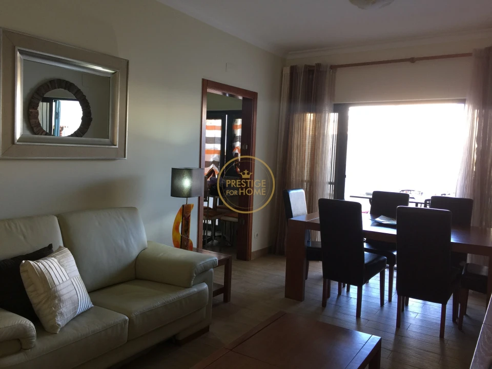 Apartamento T2 para Arrendamento em Quarteira Foto 5