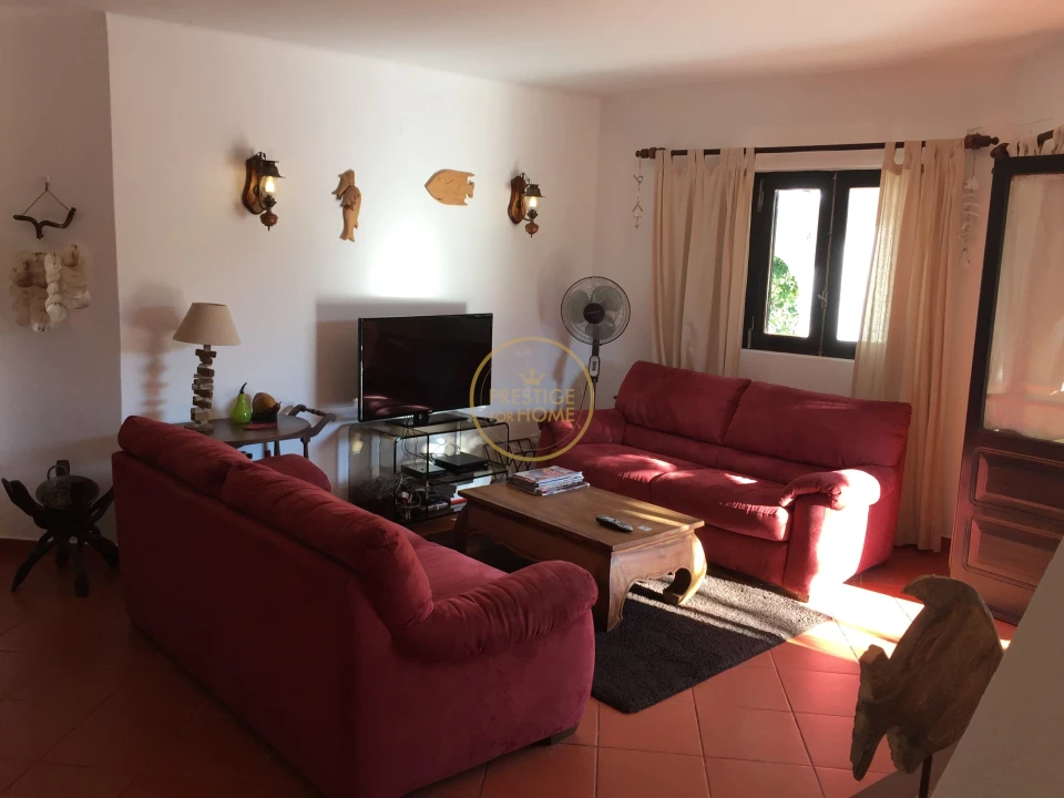 Moradia T3 para Arrendamento em Quarteira Foto 12