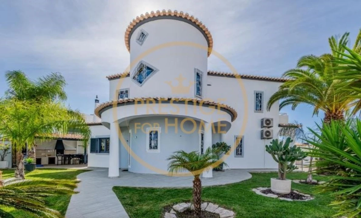 Moradia T4 para Arrendamento em Guia Foto 62