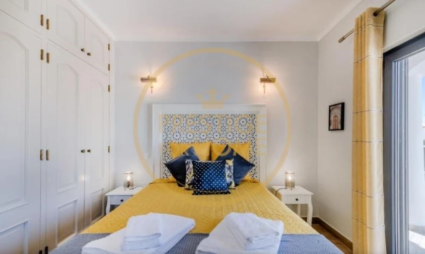 Moradia T4 para Arrendamento em Guia Foto 17