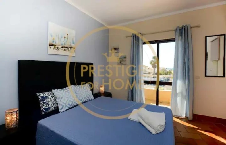 Moradia T4 para Arrendamento em Guia Foto 14