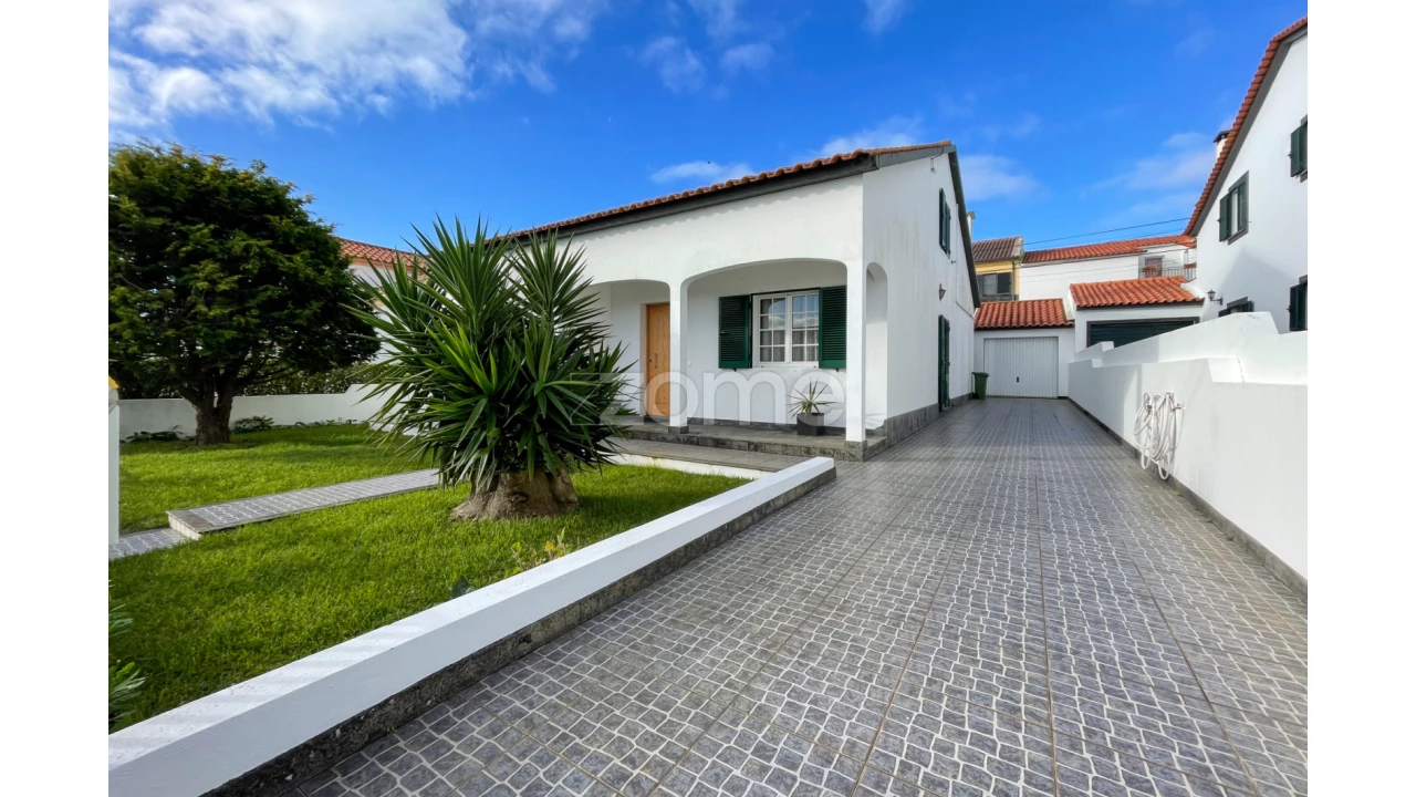 Moradia T4 para Venda em Relva Foto 1