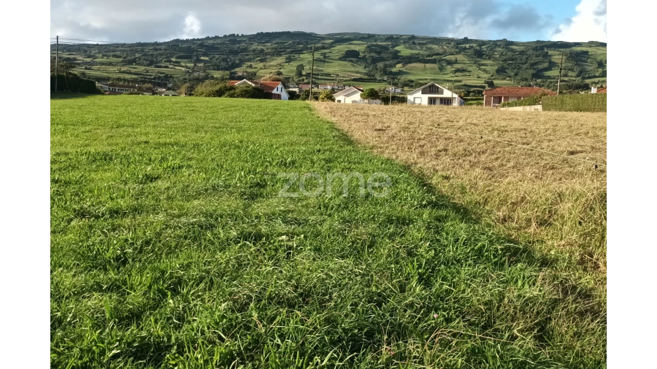 Terreno para Venda em Feteira Foto 7