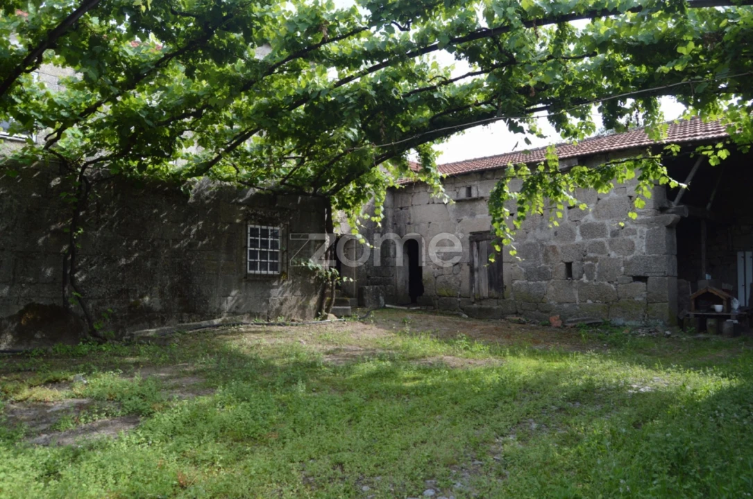 Quinta T9 para Venda em São Tomé de Negrelos Foto 7