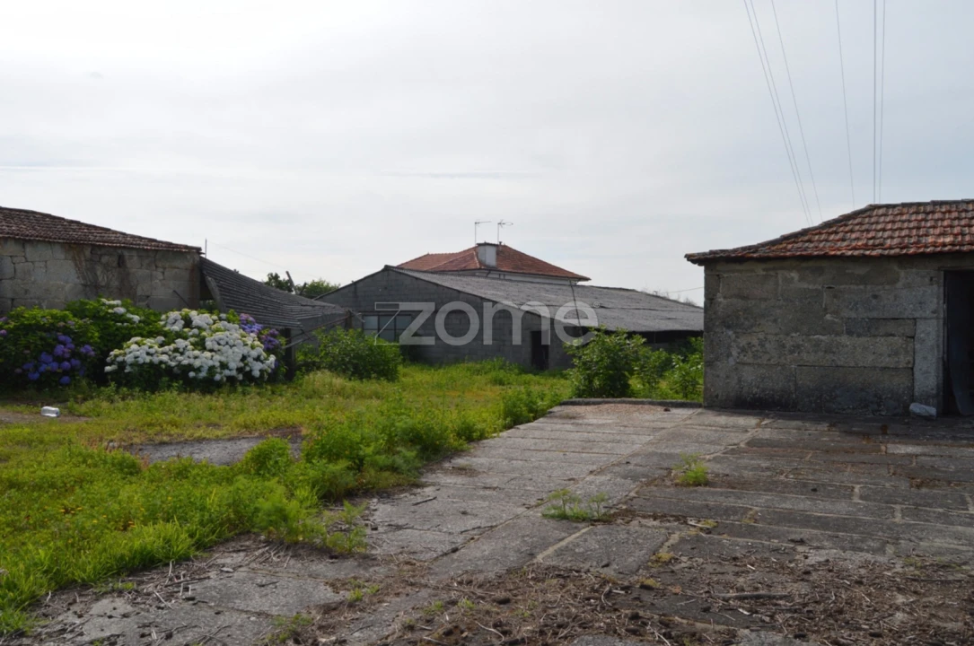 Quinta T9 para Venda em São Tomé de Negrelos Foto 18