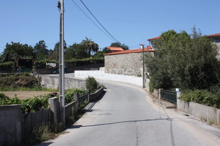 Terreno para Venda em Avidos e Lagoa Foto 14