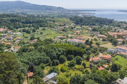 Terreno para Venda em Seixas