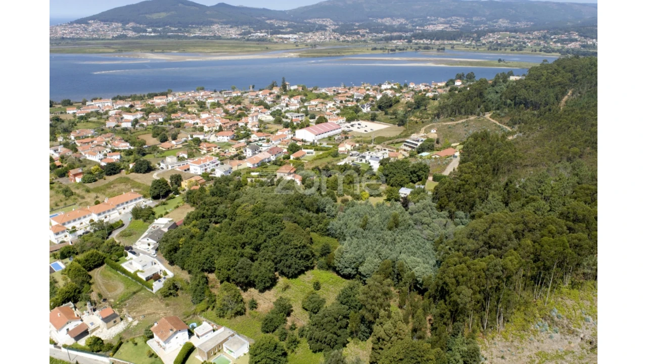 Terreno para Venda em Seixas Foto 1