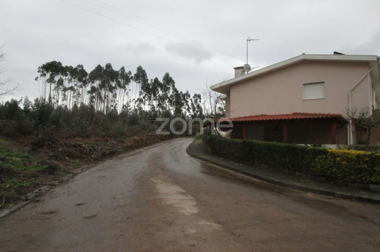 Terreno para Venda em Fradelos Foto 2