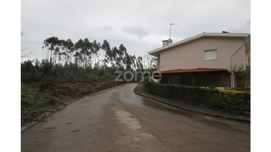 Terreno para Venda em Fradelos Foto 1
