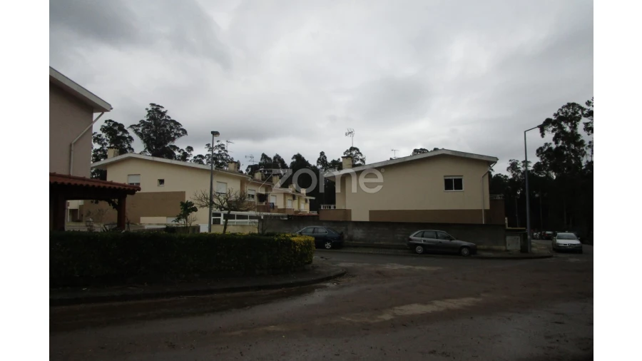 Terreno para Venda em Fradelos Foto 3