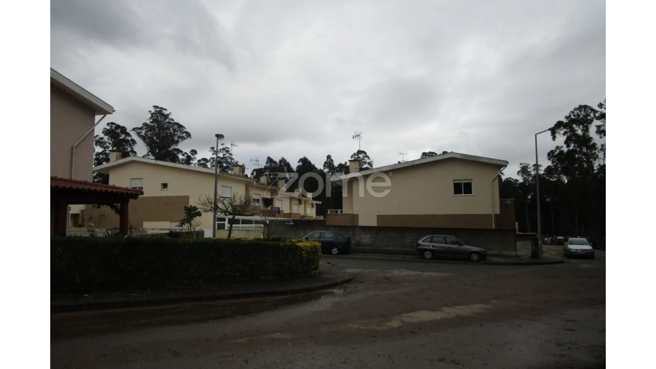 Terreno para Venda em Fradelos Foto 3