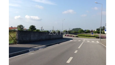 Terreno para Venda em Pedrouços