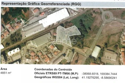 Terreno para Venda em Pedrouços