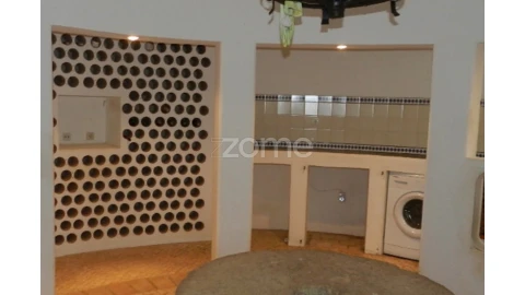 Moradia T4 para Venda em Albufeira e Olhos de Água