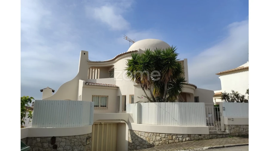Moradia T4 para Venda em Albufeira e Olhos de Água Foto 7