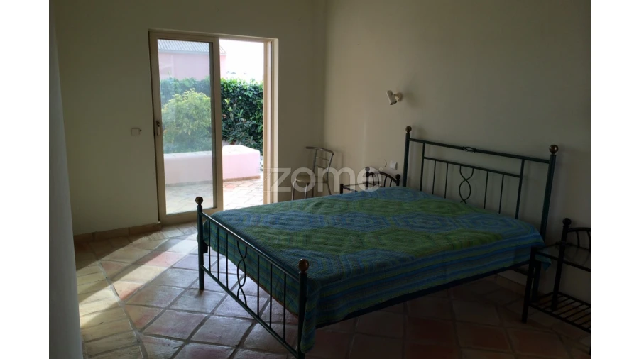 Moradia T4 para Venda em Albufeira e Olhos de Água Foto 12