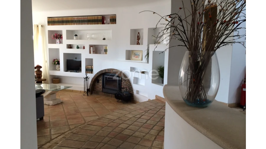 Moradia T4 para Venda em Albufeira e Olhos de Água Foto 11