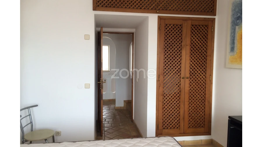 Moradia T4 para Venda em Albufeira e Olhos de Água Foto 25