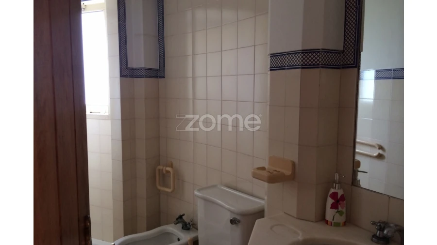 Moradia T4 para Venda em Albufeira e Olhos de Água Foto 26