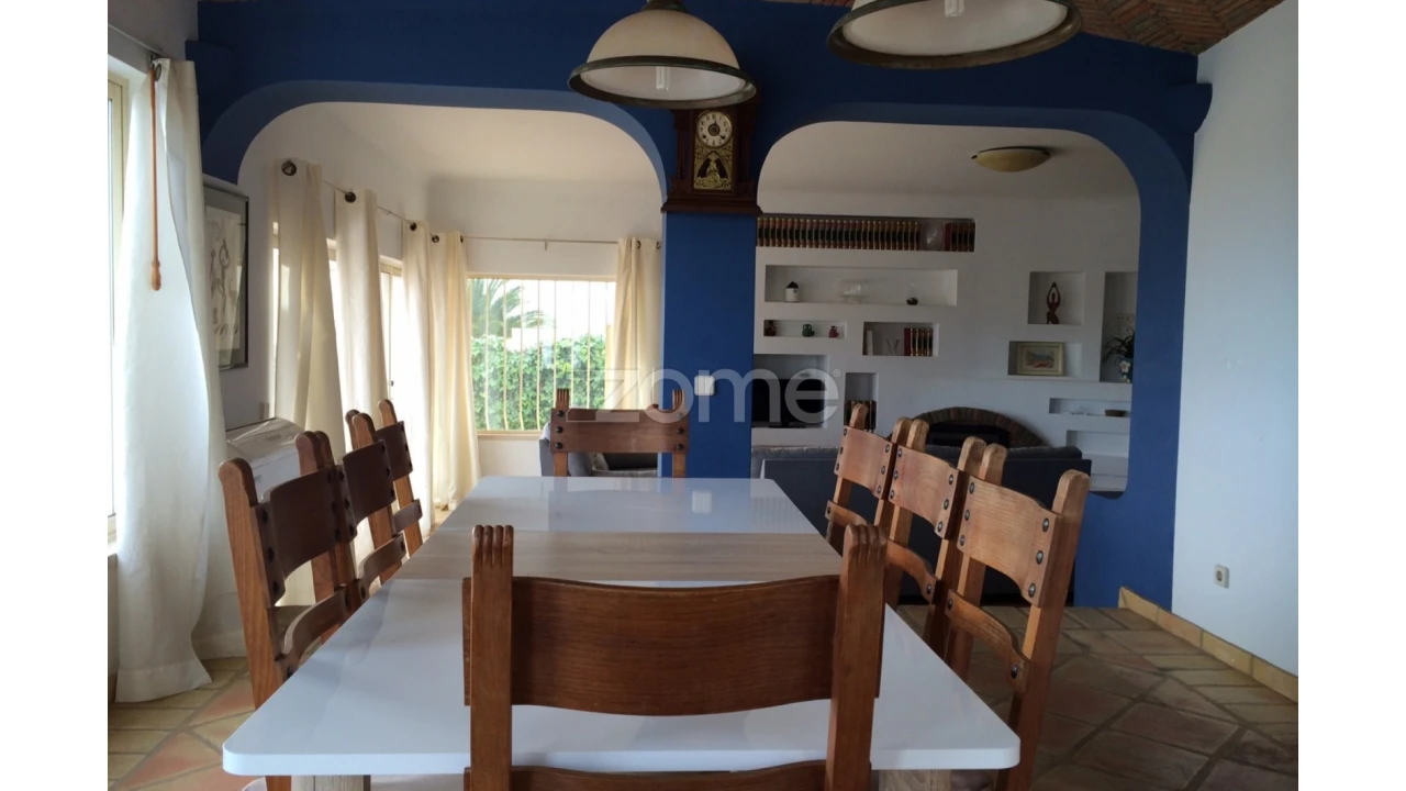 Moradia T4 para Venda em Albufeira e Olhos de Água Foto 10