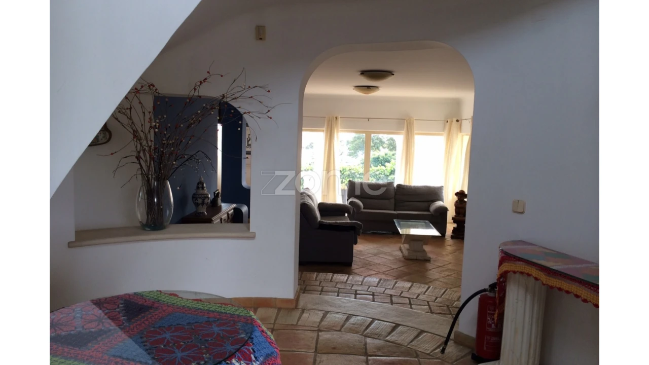 Moradia T4 para Venda em Albufeira e Olhos de Água Foto 21