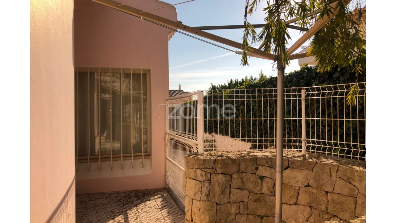 Moradia T4 para Venda em Albufeira e Olhos de Água Foto 40