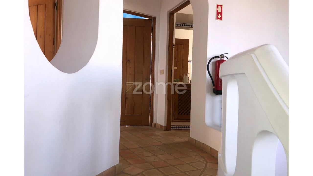 Moradia T4 para Venda em Albufeira e Olhos de Água Foto 41
