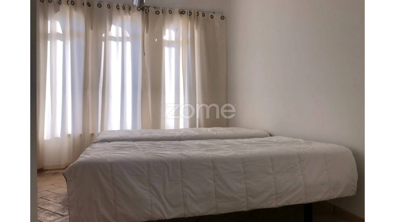 Moradia T4 para Venda em Albufeira e Olhos de Água Foto 47